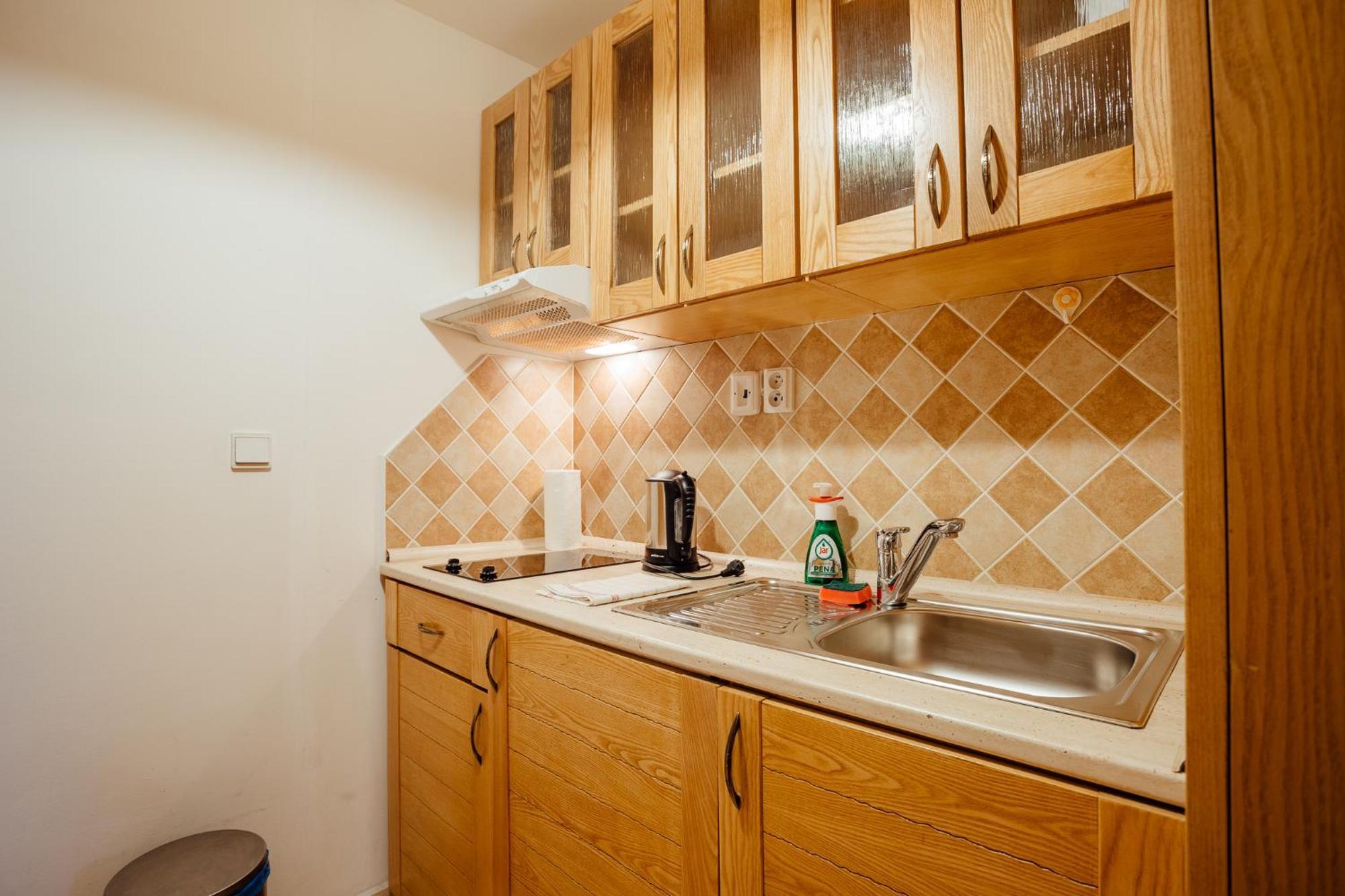 Janosikova Valaska Hills Apartments เทรโควา ภายนอก รูปภาพ